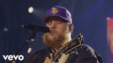 Luke Combs – Fast Car