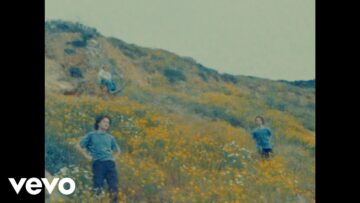 Rec Hall – She Doesn’t Get It