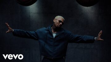 Chris Brown – Sensational  ft. Davido, Lojay