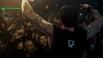 Chris Webby – Thunder