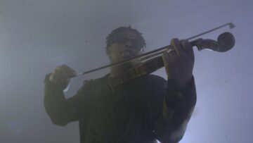 Holy Ten – We Don’t Do That Here!