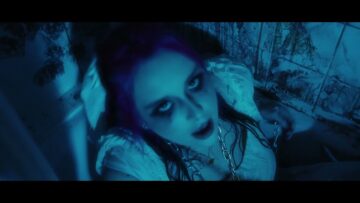 priestess – twist the knife (skin)