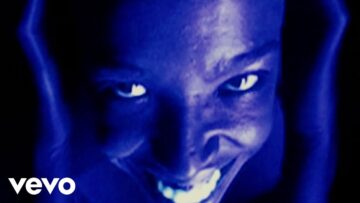 Zsela – Fire Excape