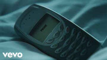 MEDUZA – Phone ft. Sam Tompkins, Em Beihold