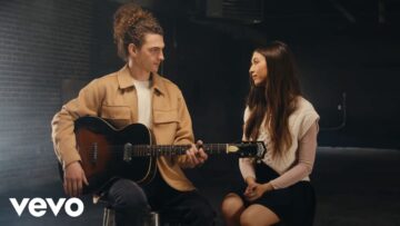 Jake & Shelby – Girl I’ll Be Tomorrow (Just Us Sessions)