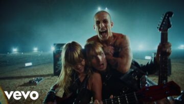 Måneskin – HONEY (ARE U COMING?)