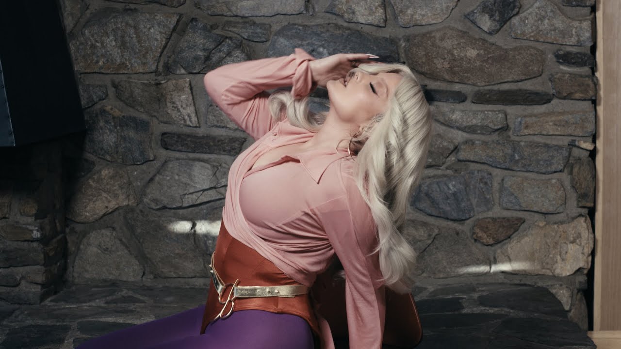 Bebe Rexha – Heart Wants What It Wants