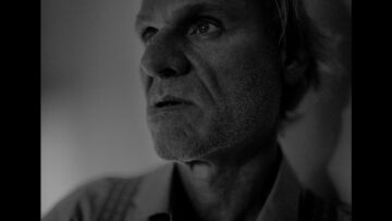 The Dawdler – Skipping Down The Road