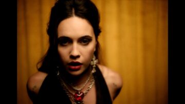 Bea Miller – cynical