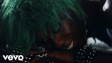 Yves Tumor – God Is a Circle