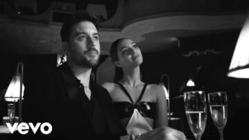 G-Eazy – Tulips & Roses