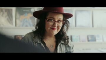 Amanda Kind – Slow Dance