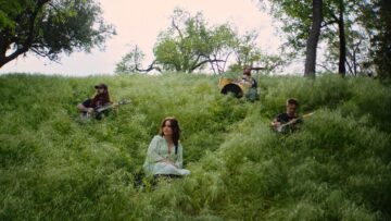 Temple of Angels – Waving to the Wind