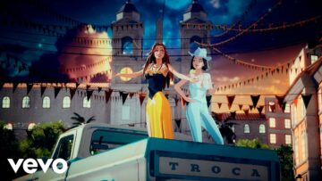 Thalia, Angela Aguilar – Troca