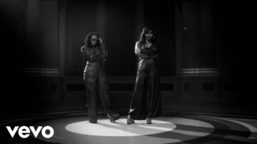 Lila Iké – He Loves Us Both