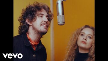 The Heavy Heavy – Happiness