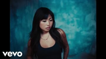 beabadoobee – Beaches