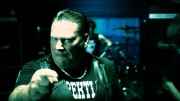 9MM – Wenn Träume fliegen