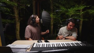 Petit Biscuit ft. Amixem – The Forest