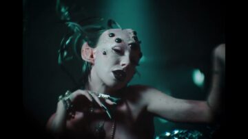 BAMBIE THUG – HEX SO HEAVY