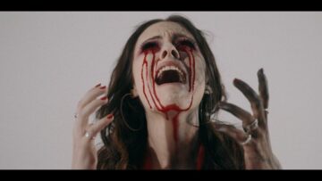 BEYOND THE BLACK – Human