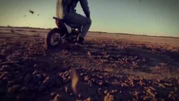 JACKSON FIREBIRD – Red Hair Honey