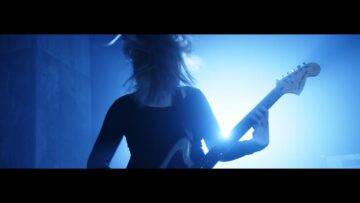 KONVENT – Pipe Dreams