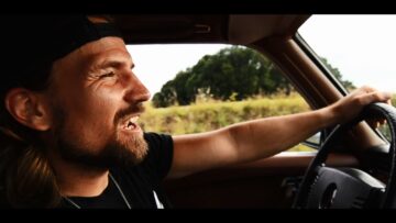 THE NEW ROSES – Life Ain’t Easy (For A Boy With Long Hair)