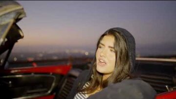 Angelina Jordan – Bad Valentine