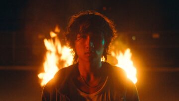 BoyWithUke – Gaslight