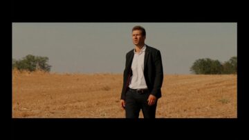 Gypo Circus x Szirota Jennifer – Szél úgy beszél…