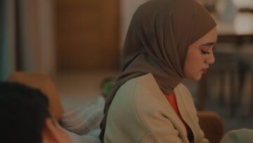 Nabila Taqiyyah – Terpatah Terluka