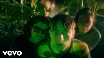 THUS LOVE – All Pleasure