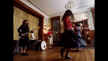 Horsegirl – Switch Over