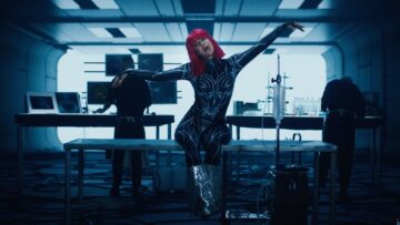 NOVELISTS – All For Nothing