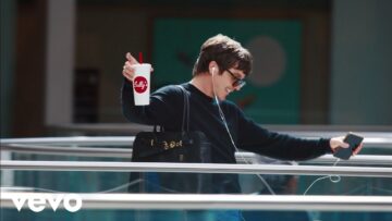 ROLE MODEL – Sally, When The Wine Runs Out