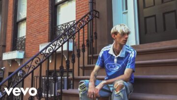 $kin Up – Autopilot