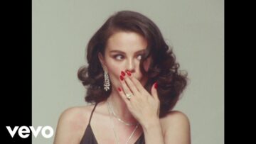 Selena Gomez, benny blanco – Sunset Blvd