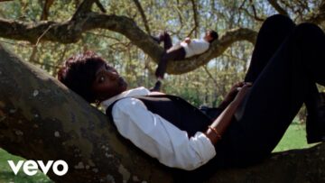 Lous and The Yakuza – Casse-toi