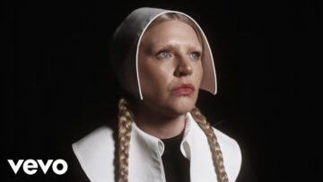 Self Esteem – The Deep Blue Okay