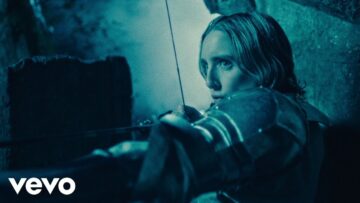 Shura – World’s Worst Girlfriend