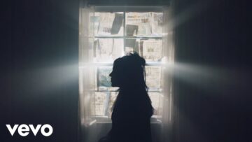 Ally Nicholas – Whisper