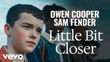 Sam Fender – Little Bit Closer