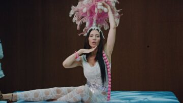 MARINA – I ﹤3 YOU