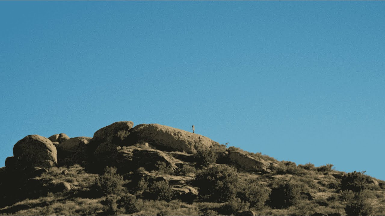 Ambar Lucid – Moving Mountains
