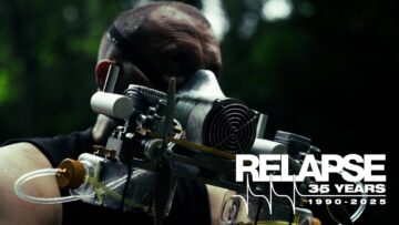 AUTHOR & PUNISHER – Titanis