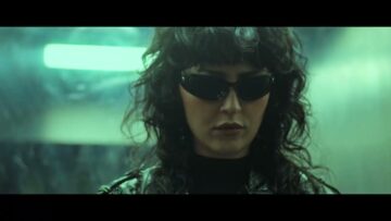 Claudia Kane – Surrender