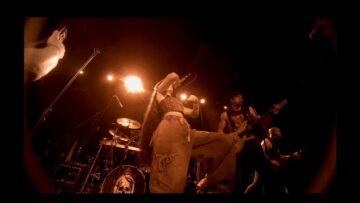 FACE YOURSELF – Fractures