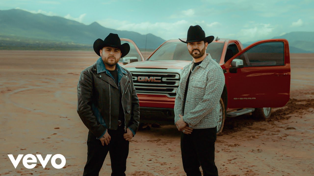 Gerardo Ortiz, Código FN – Por Ahí, Por Ahí