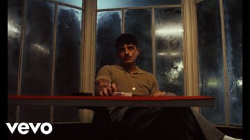 Olly, Juli – Questa domenica